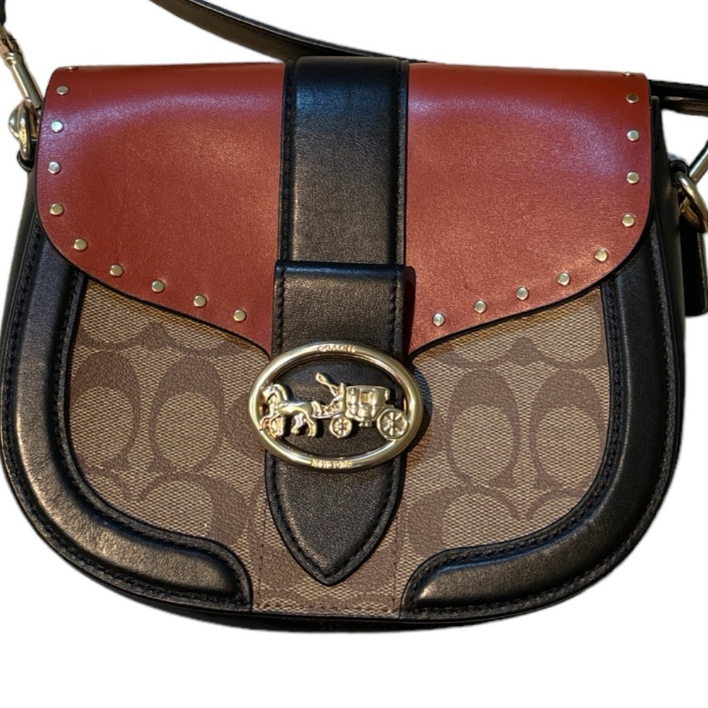Coach Georgie Sagglebag In Signature Canvas C3593 - image 2